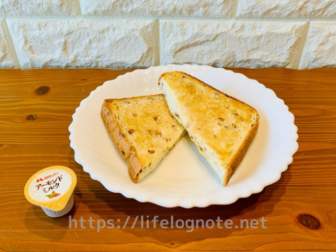 カルディ購入品　メロディアン　アーモンドミルクポーション　アレンジレシピのトースト